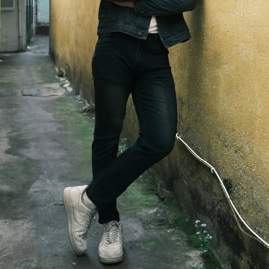 Chọn quần jeans nam theo dáng: slimfit, straight hay jogger?