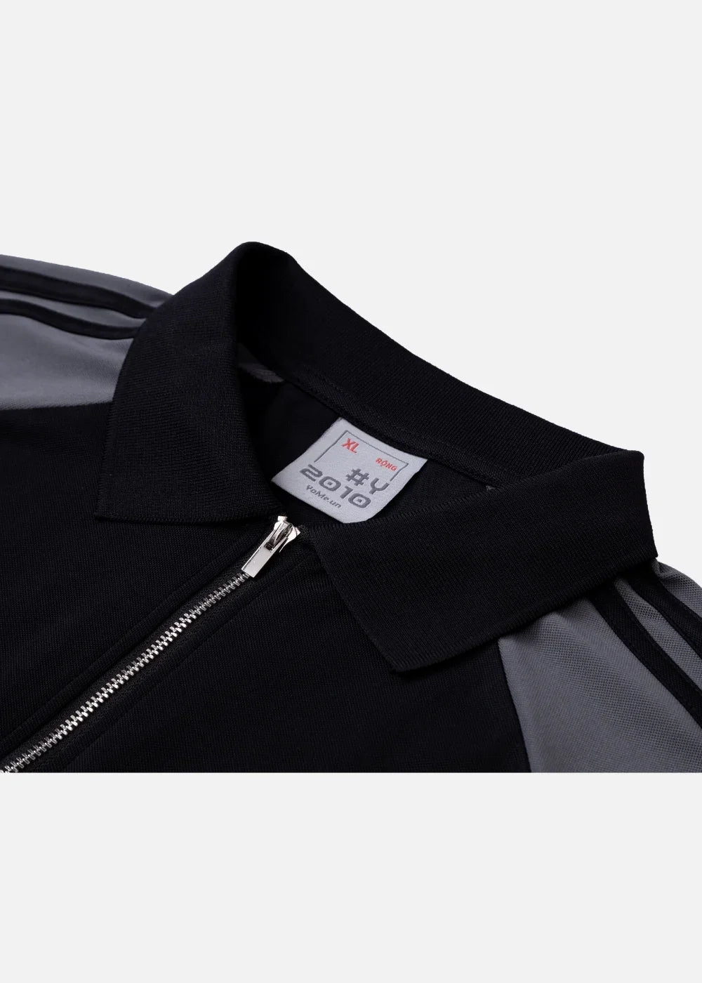 Áo Polo Cổ Khóa Kéo Vải Pique Thoáng Khí Seventy Seven 18 Đen Xám - YaMe.vn