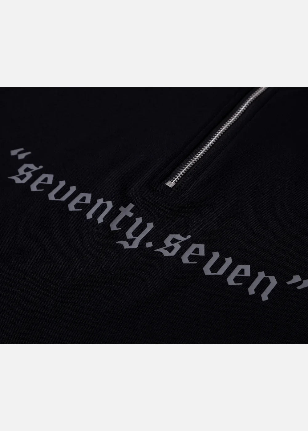 Áo Polo Cổ Khóa Kéo Vải Pique Thoáng Khí Seventy Seven 18 Đen Xám - YaMe.vn