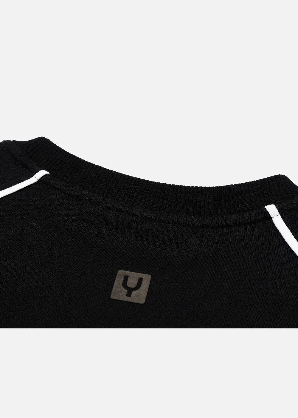 Áo Thun Sweater Raglan No Style M16 Đen - YaMe.vn