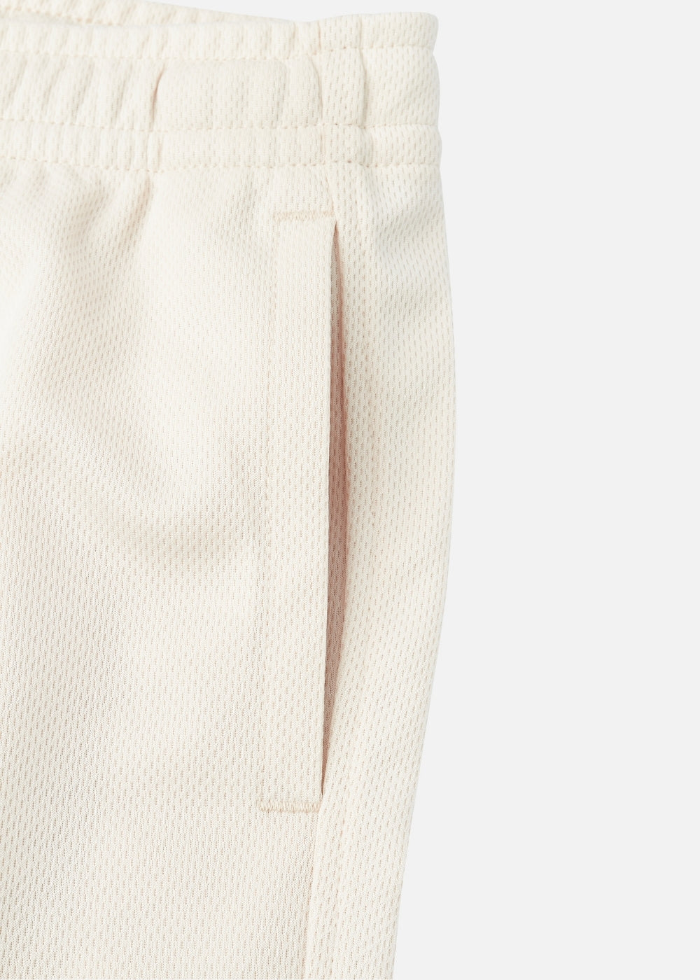 Quần Jogger Thun Vải Bird Eye Mesh Non Branded 07 Be