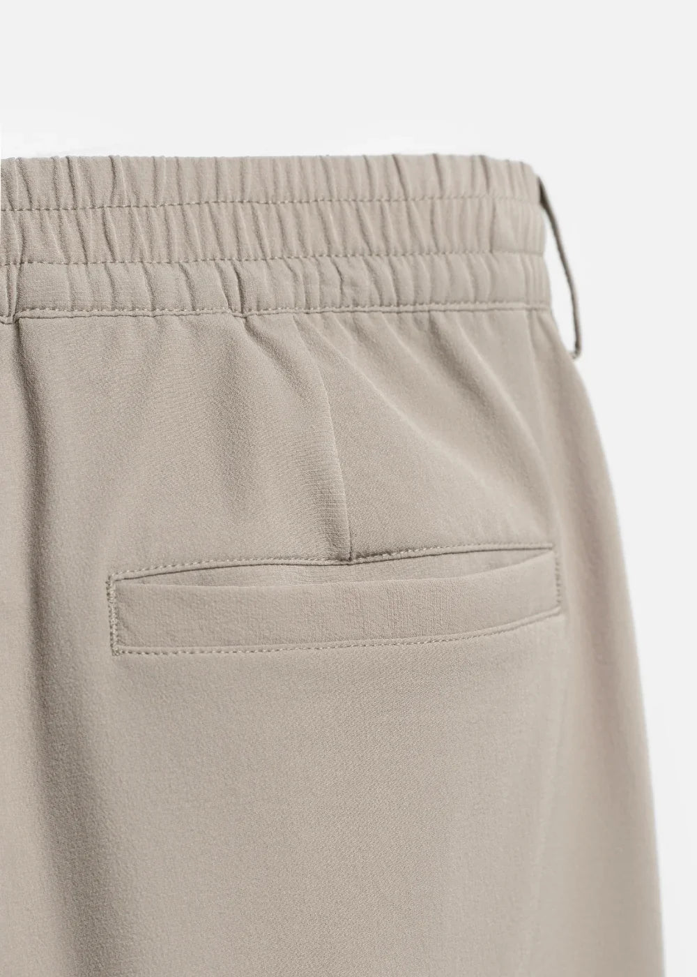 Quần Short Dù Co Giãn The Weekend 019 Nâu Nhạt - YaMe.vn