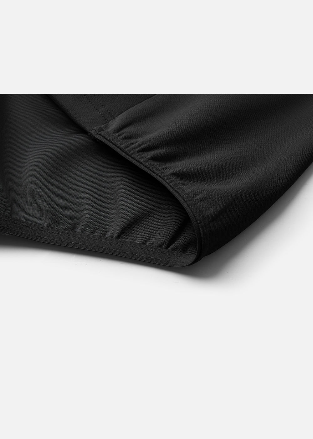 Áo Khoác Hoodie Mịn Mát Ít Nhăn The Minimalist 024 Đen