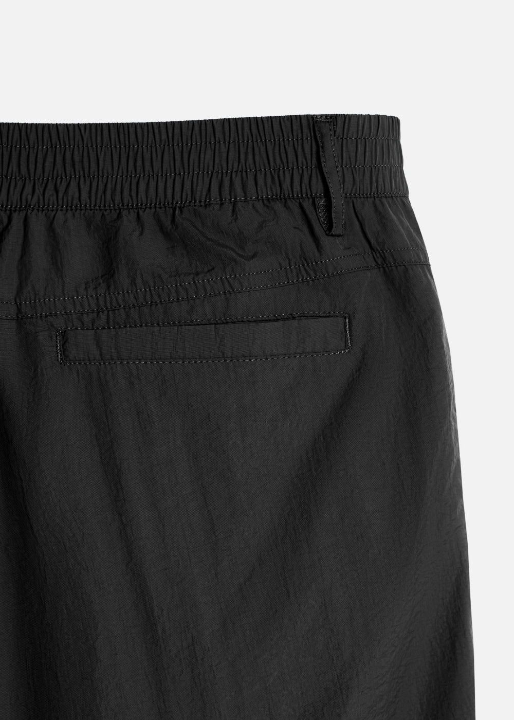 Quần Short Dù Siêu Nhẹ Trượt Nước The Weekend 039 Đen