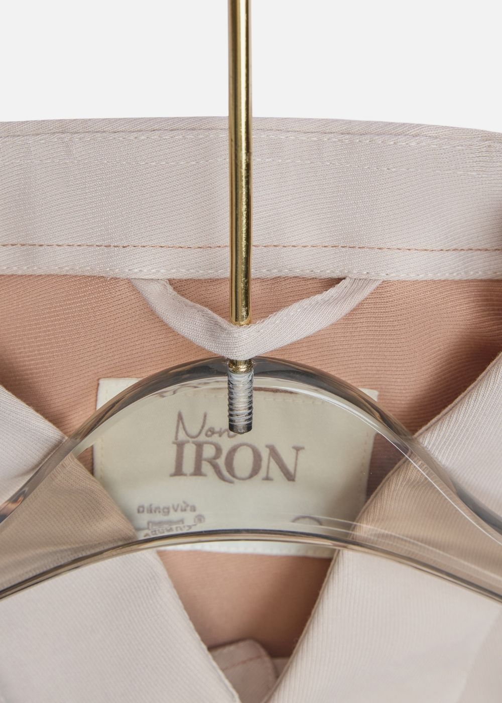 Áo Sơ Mi Tay Dài Vải Ngải Cứu Kháng Khuẩn Non-Iron 01 Be