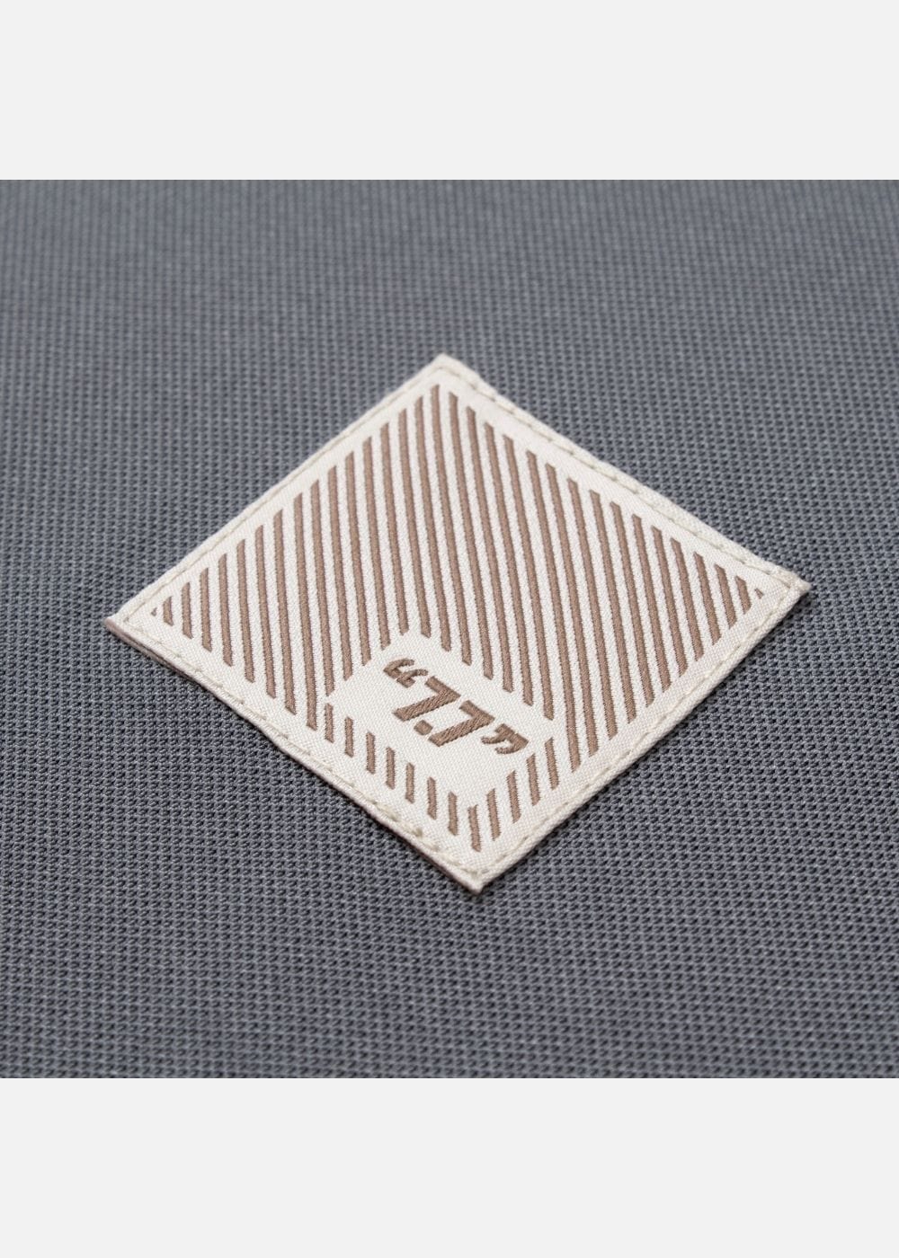 Áo Thun Cổ Polo Tay Ngắn Áo Polo Seventy Seven 19 Đen Xám