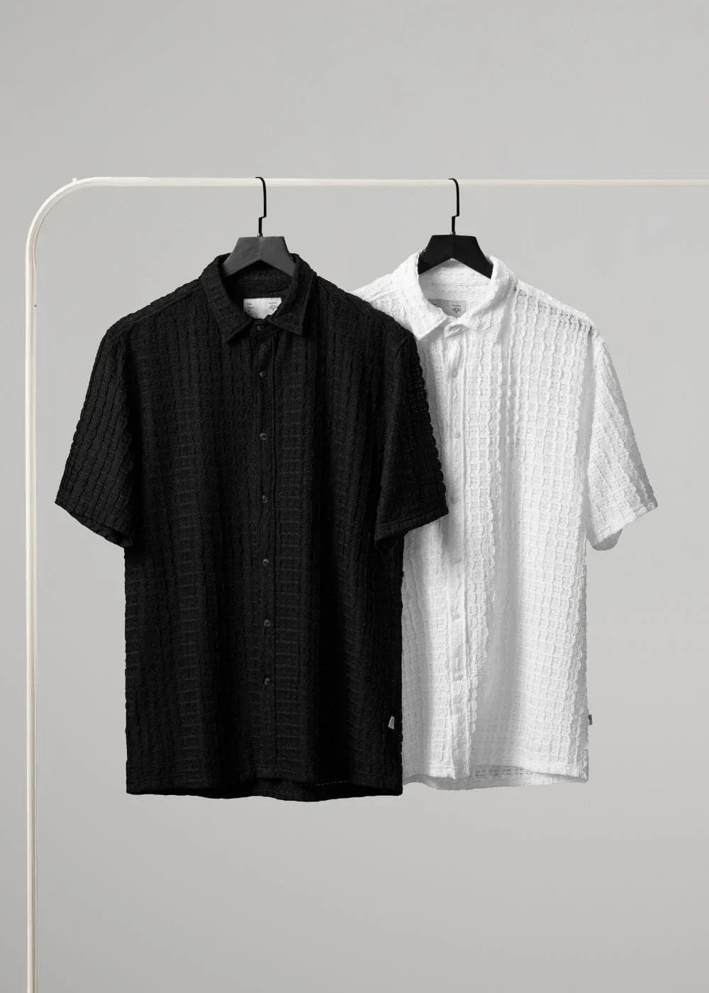 Áo Sơ Mi Họa Tiết Nổi Thoáng Mát No Style M146 Đen - YaMe.vn