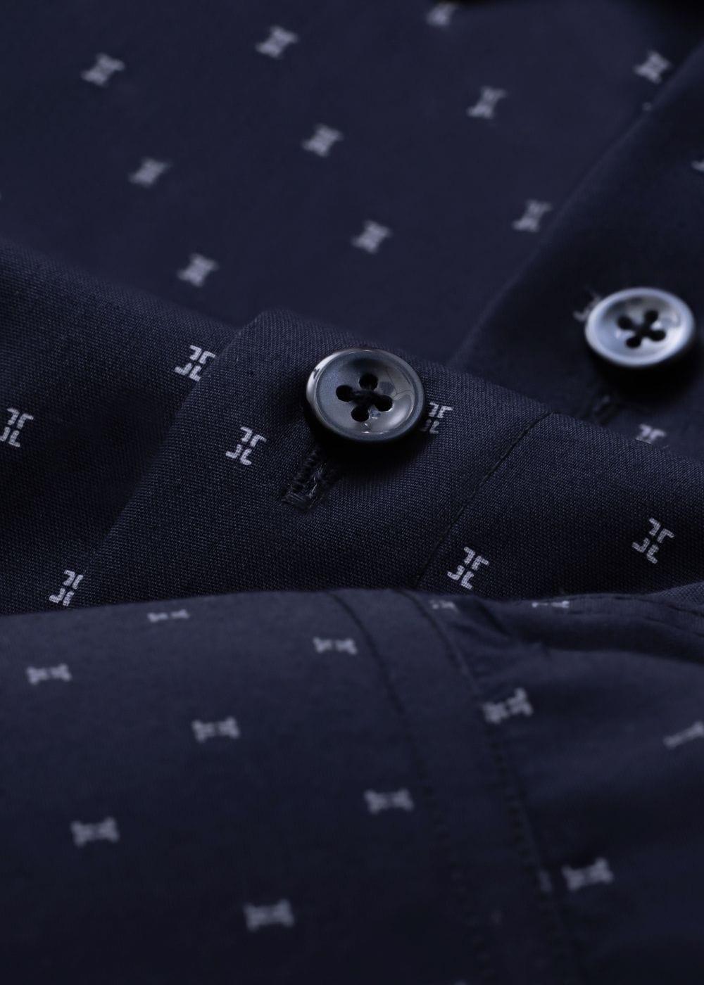 Áo Sơ Mi Tay Dài Siêu Mịn Seventy Seven 52 Xanh Dương Đậm - YaMe.vn