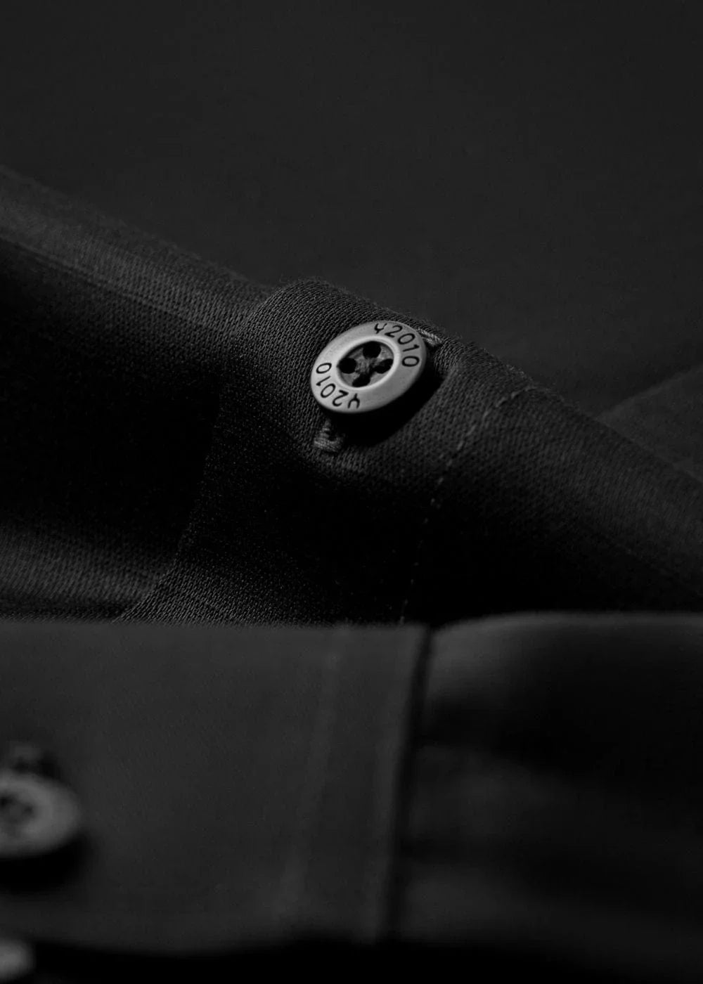 Áo Sơ Mi Tay Dài Slubbed Bamboo The CEO 009 Đen - YaMe.vn