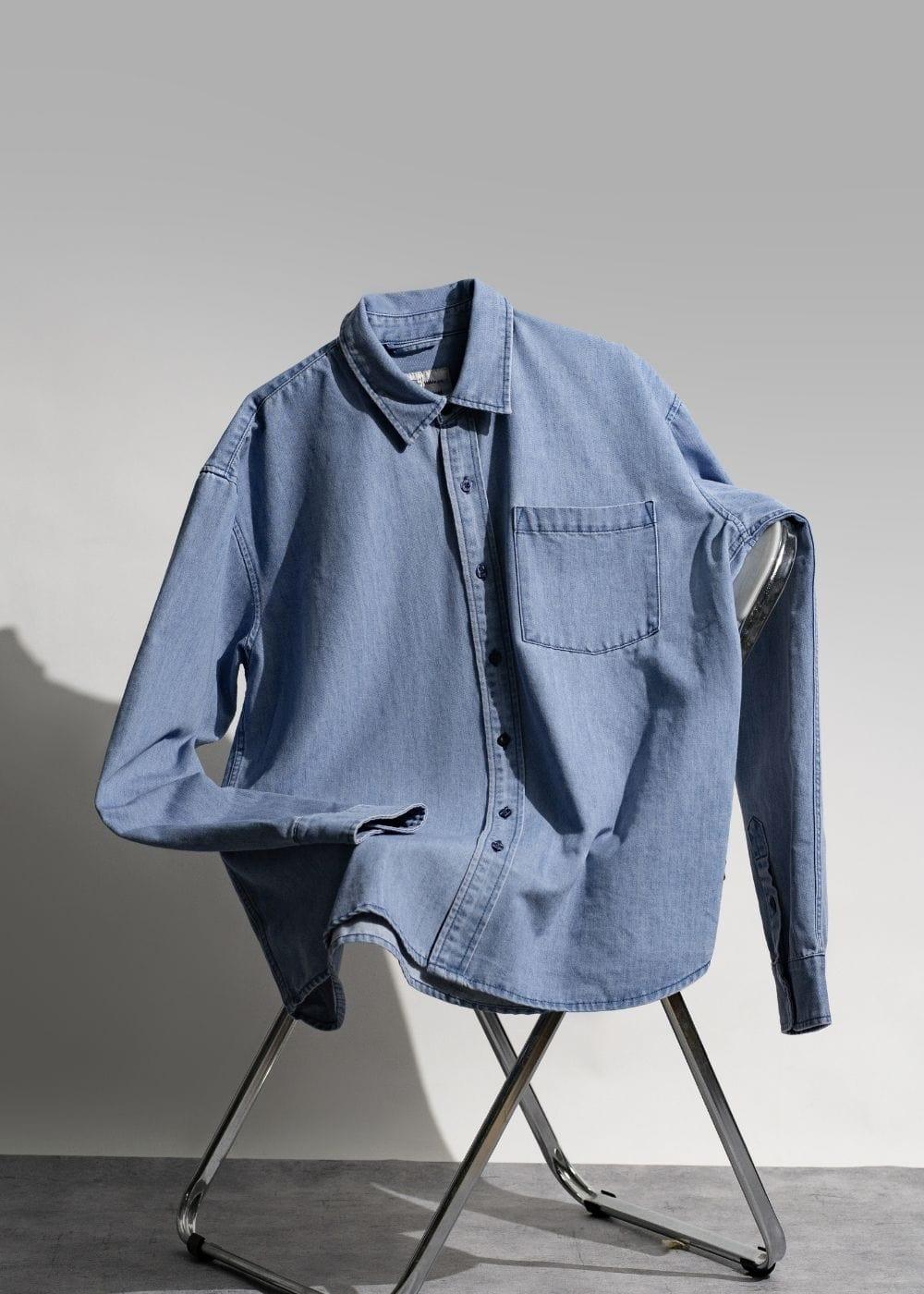 Áo Sơ Mi Jean Tay Dài Oversized The Original M051 Xanh Dương Nhạt - YaMe.vn