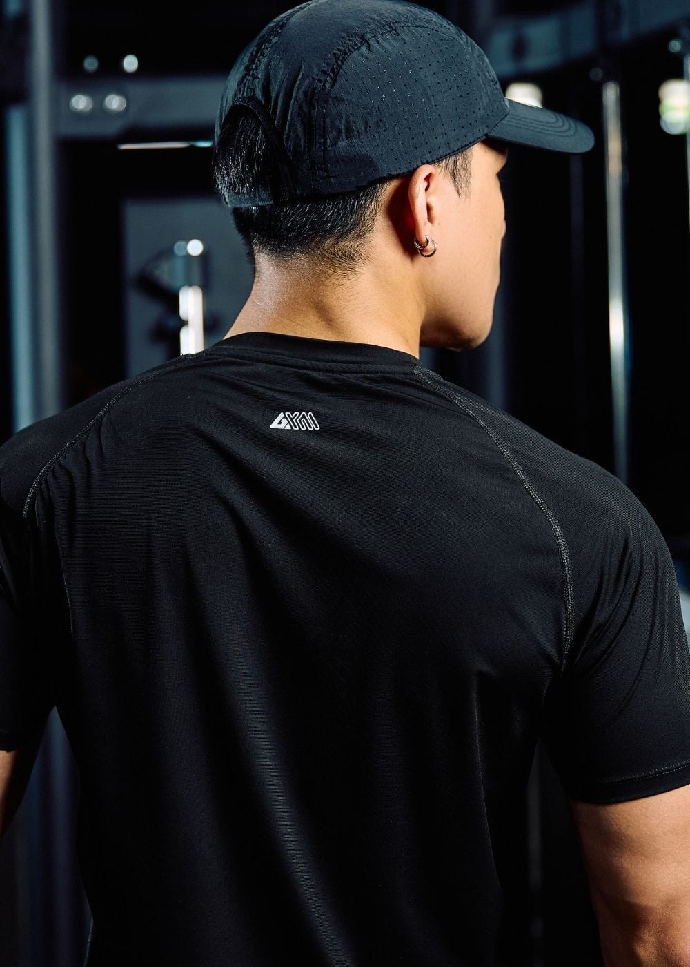 Áo Thun Cổ Tròn Tay Ngắn Áo Thun The Trainer 003 Đen
