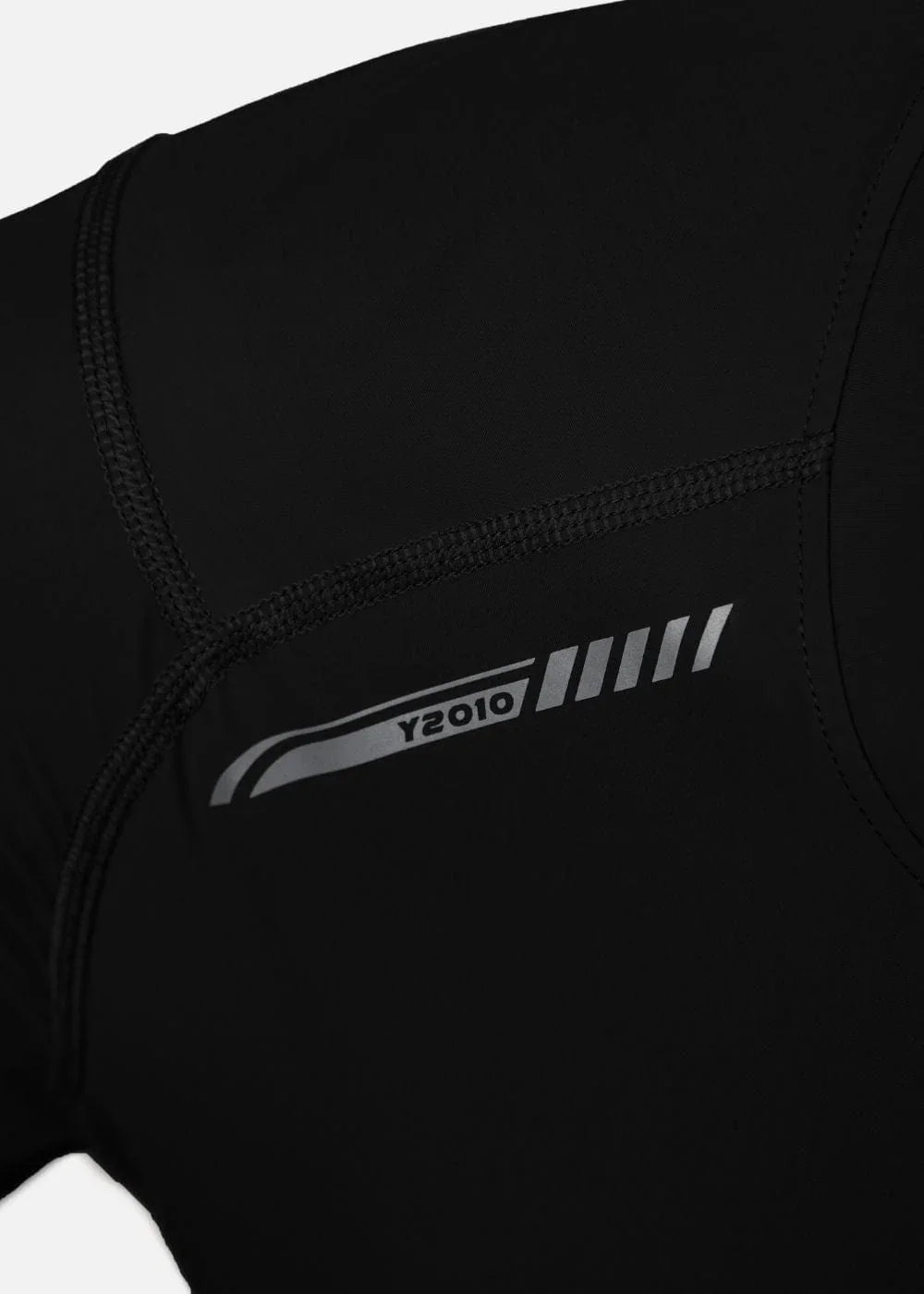 Áo Thun Tay Dài Thể Thao Ultra Stretch The Trainer 006 Đen - YaMe.vn