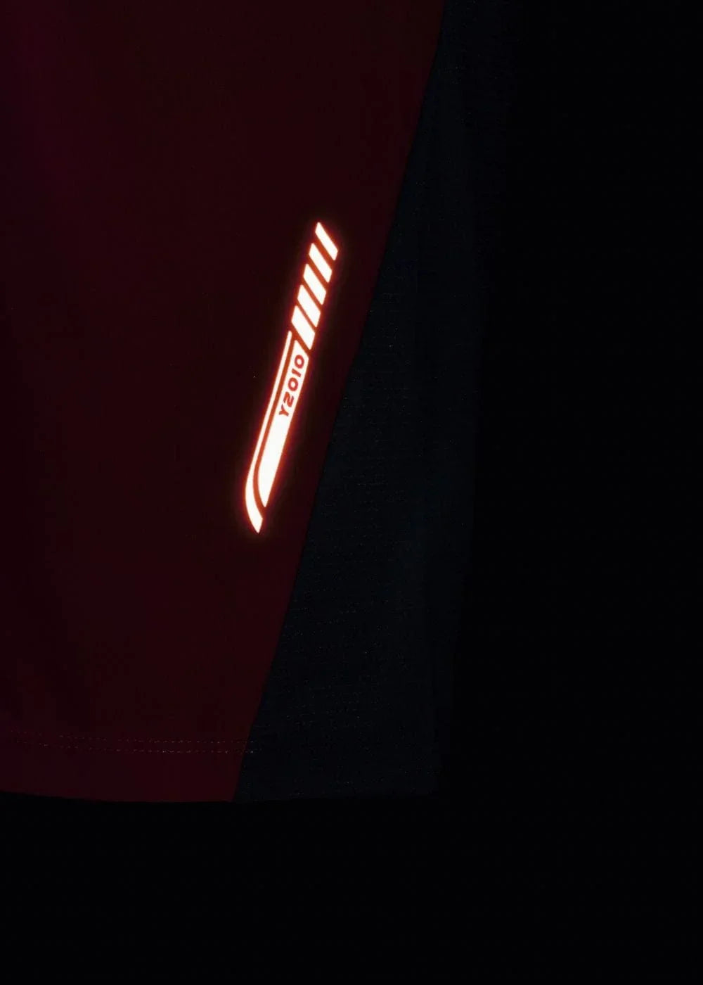 Áo Thun 3 Lỗ Thể Thao Ultra Stretch The Trainer 008 Đỏ Đen - YaMe.vn