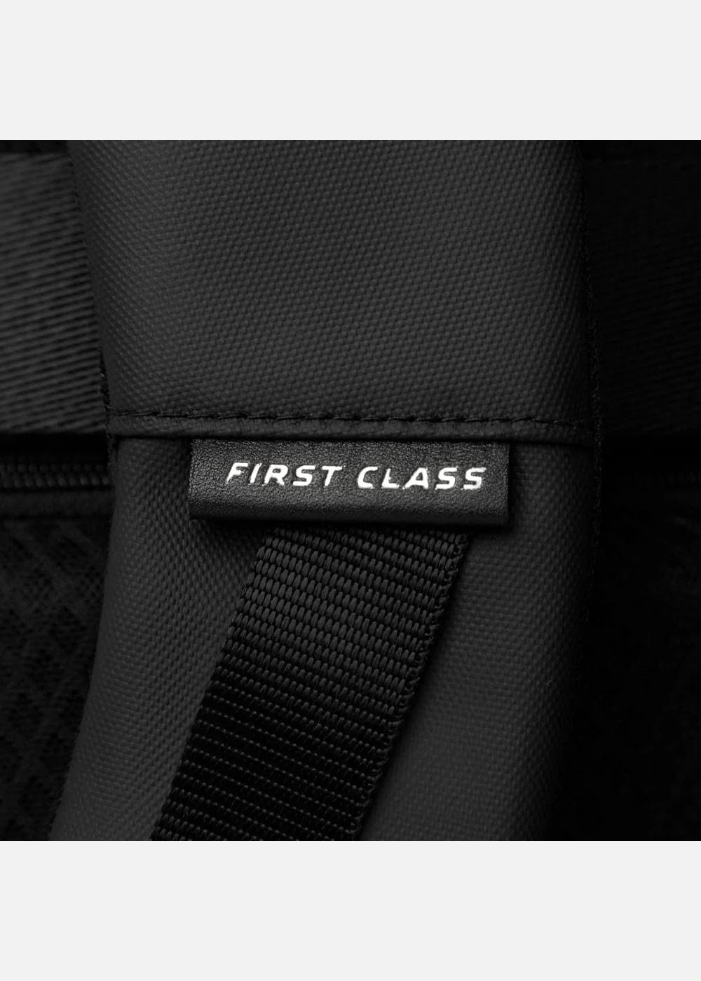 Balo Smart Cao Cấp Cổng Sạc Tích Hợp First Class 02 Đen - YaMe.vn