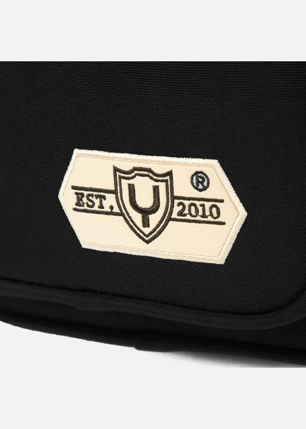 Balo Camping Chống Sốc Khởi Nguyên 14 Đen - YaMe.vn