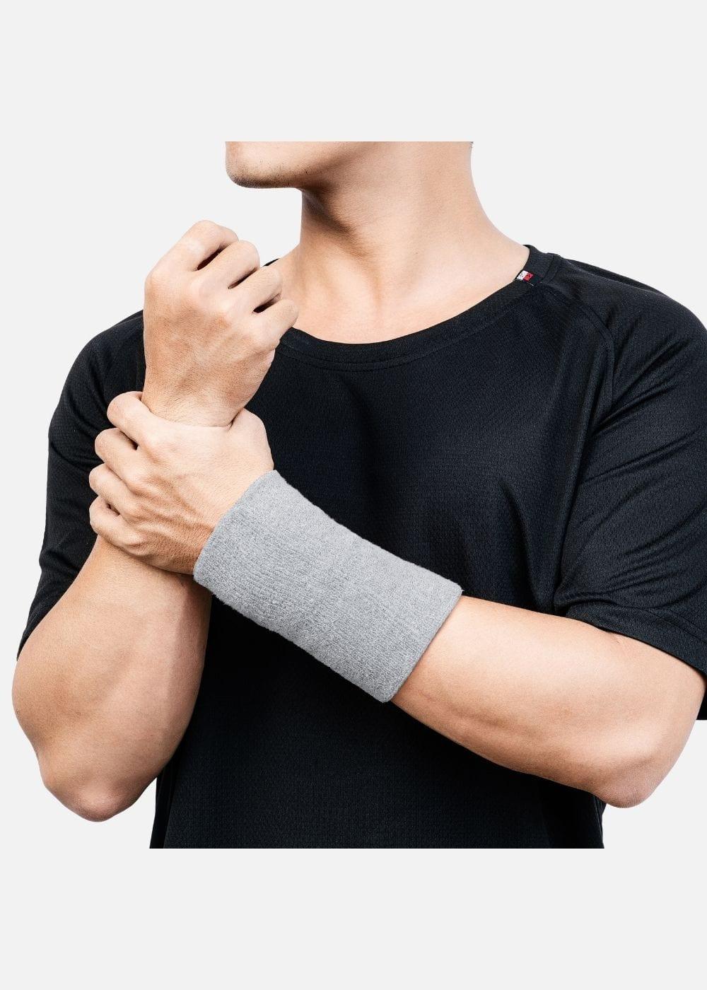 Băng Đeo Cổ Tay Thể Thao Nhẹ Siêu Khô Thoáng BG 94 Xám Đậm - YaMe.vn