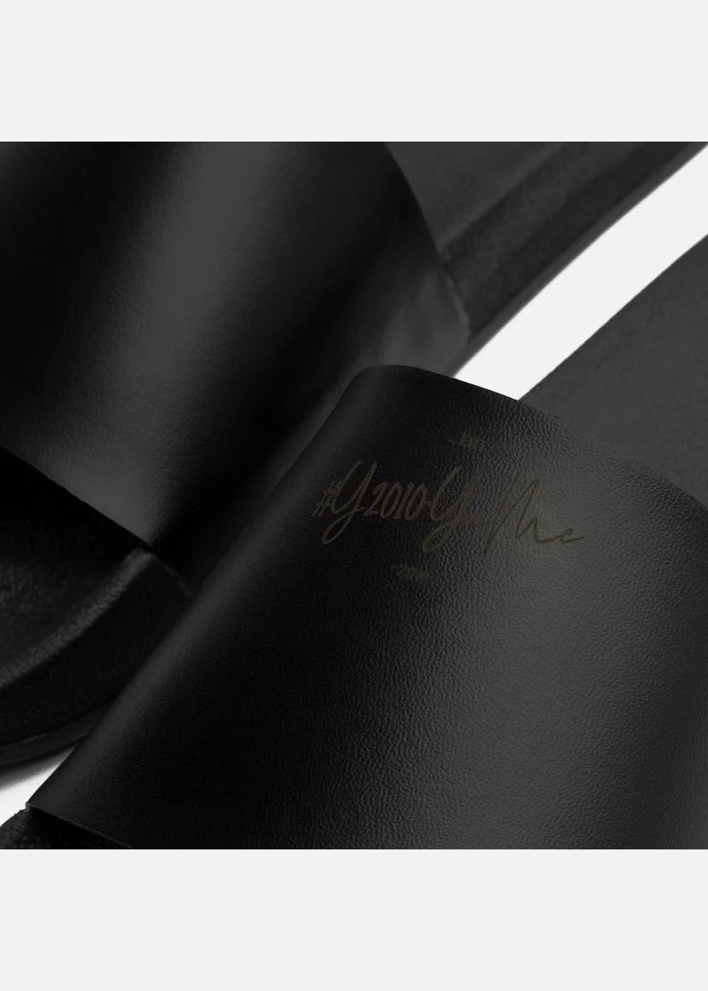 Dép Siêu Nhẹ Slide Slipper #Y2010 06 Đen - YaMe.vn