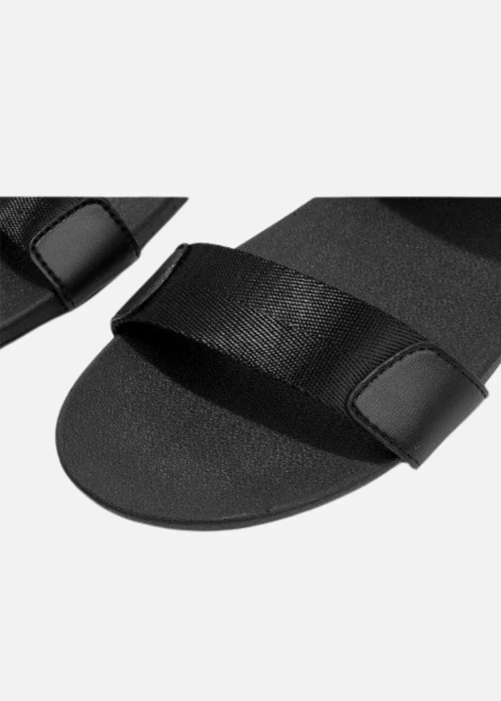 Dép Đế Thấp Two-strap Slides #Y2010 07 Đen - YaMe.vn