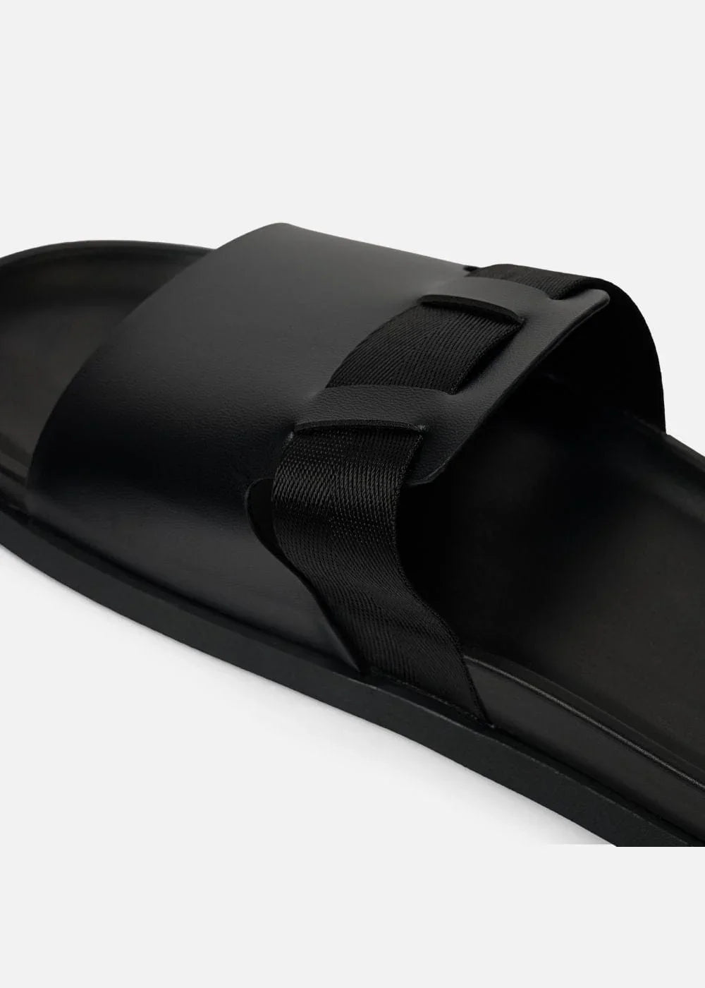 Dép Đế Thấp Slide Slipper #Y2010 16 Đen - YaMe.vn