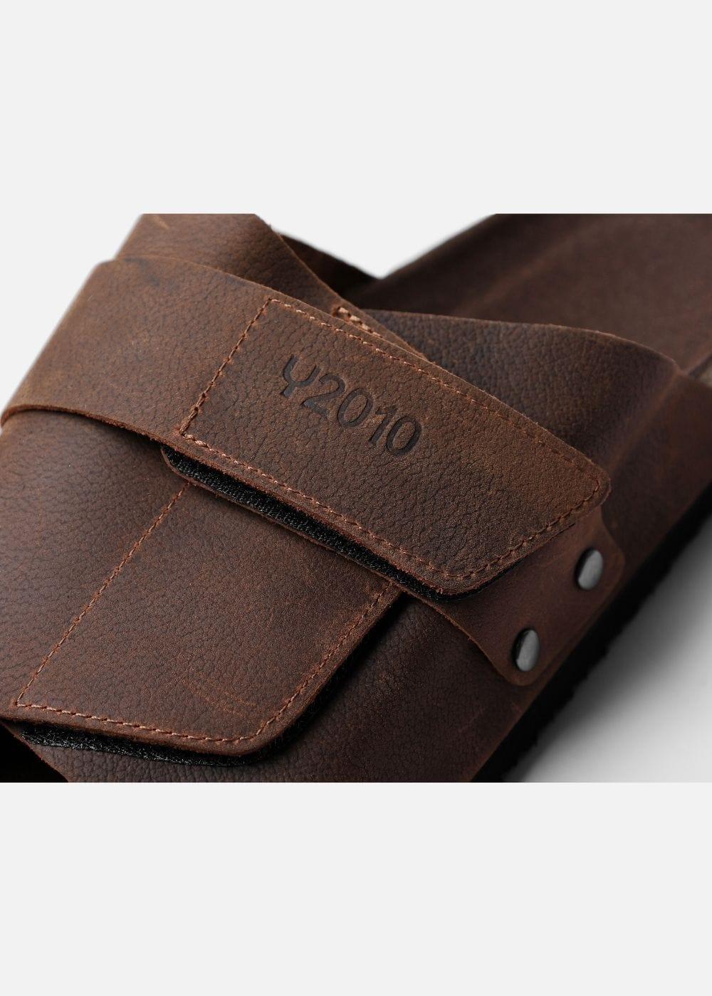 Dép Đế Trấu Slide Slipper Da Suede Mềm #Y2010 A002 Nâu Đậm - YaMe.vn