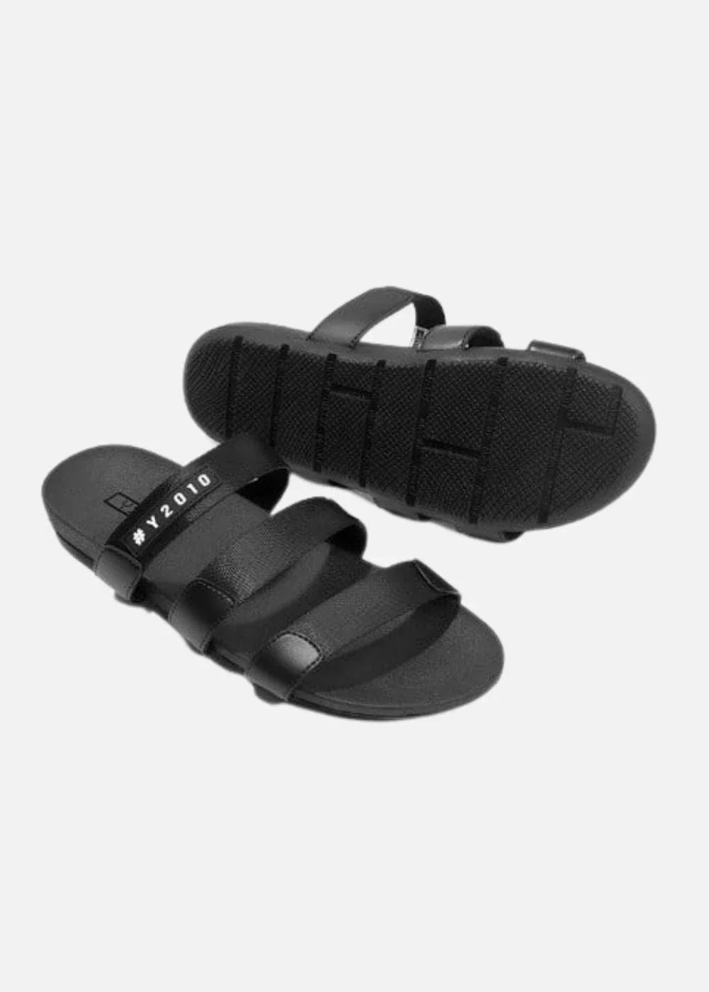 Dép Đế Thấp Multi-strap Slides #Y2010 D2 Đen - YaMe.vn