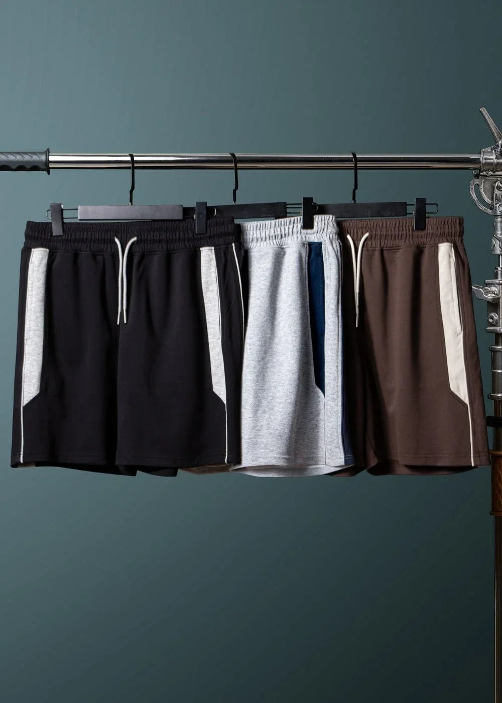 Quần Short Thun Cotton Phối Màu 7 Inch No Style M87 Nâu Đậm - YaMe.vn