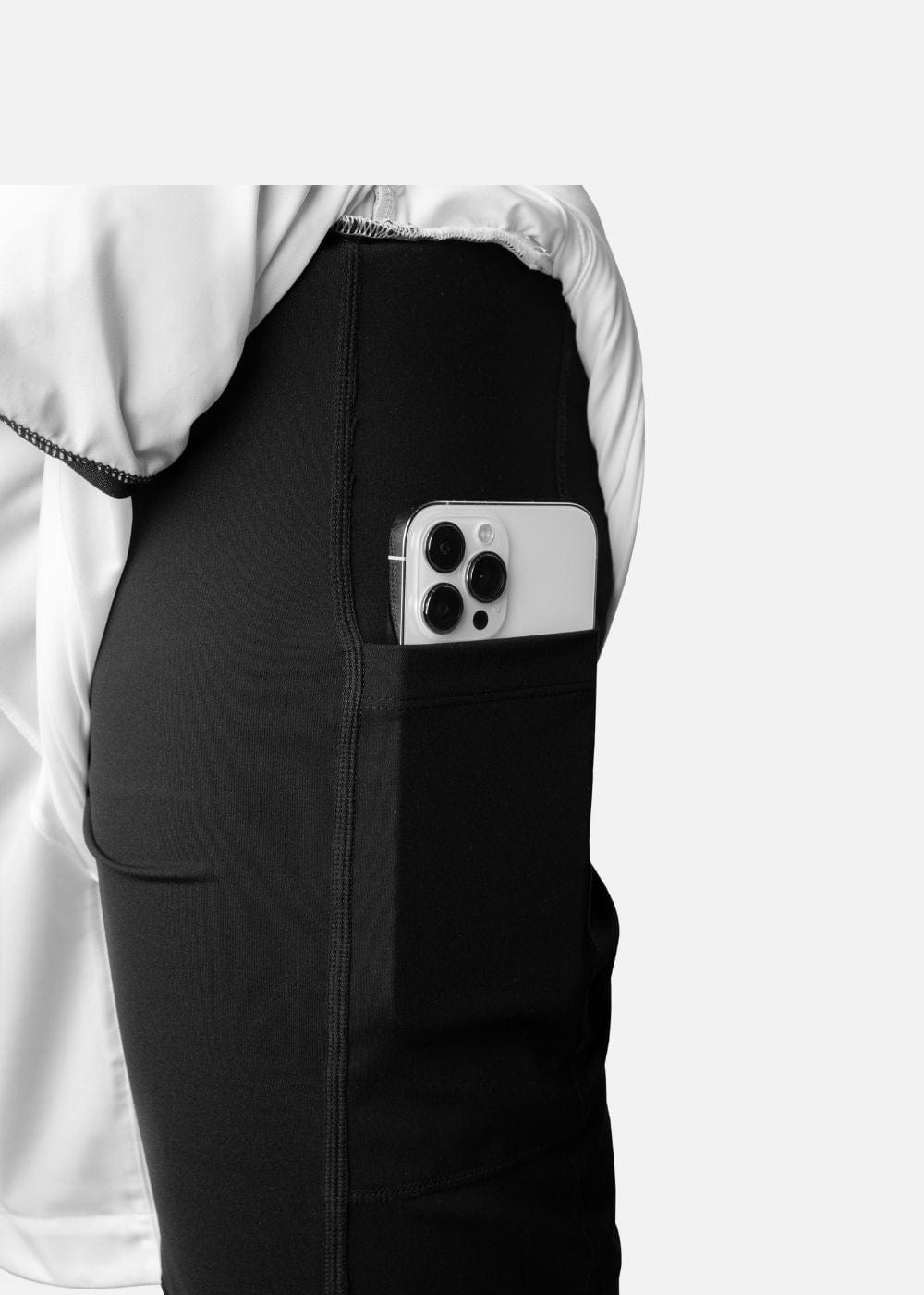 Quần Short Dù Quần short thể thao (Athletic shorts) The Trainer 013 Trắng