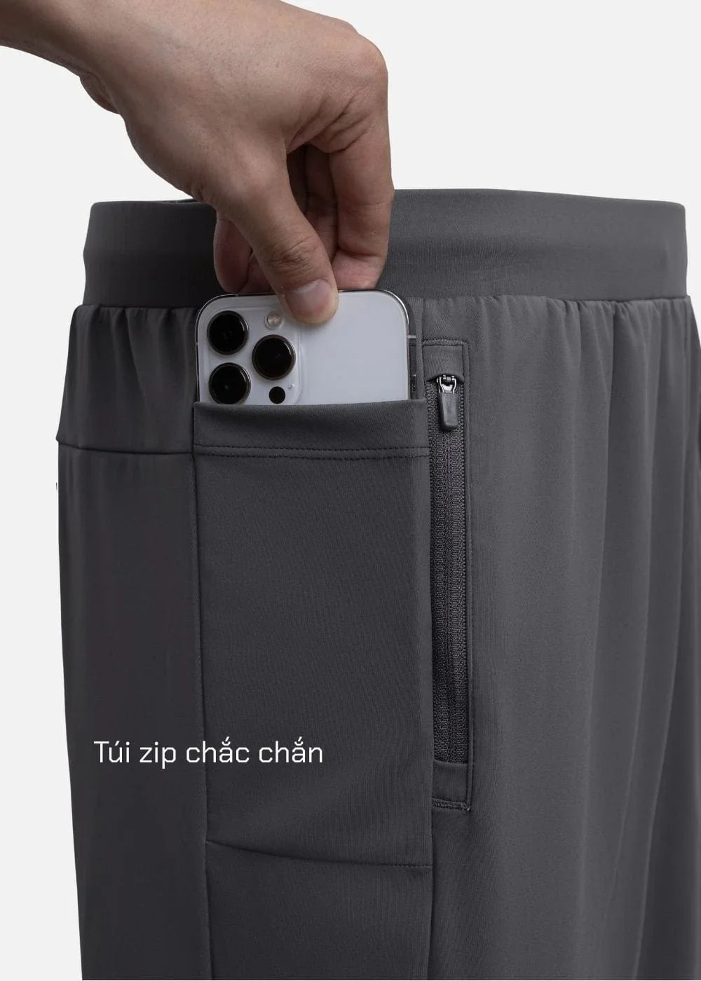 Quần Short Thể Thao 7 Inch Ultra Stretch The Trainer 016 Xám Đậm - YaMe.vn