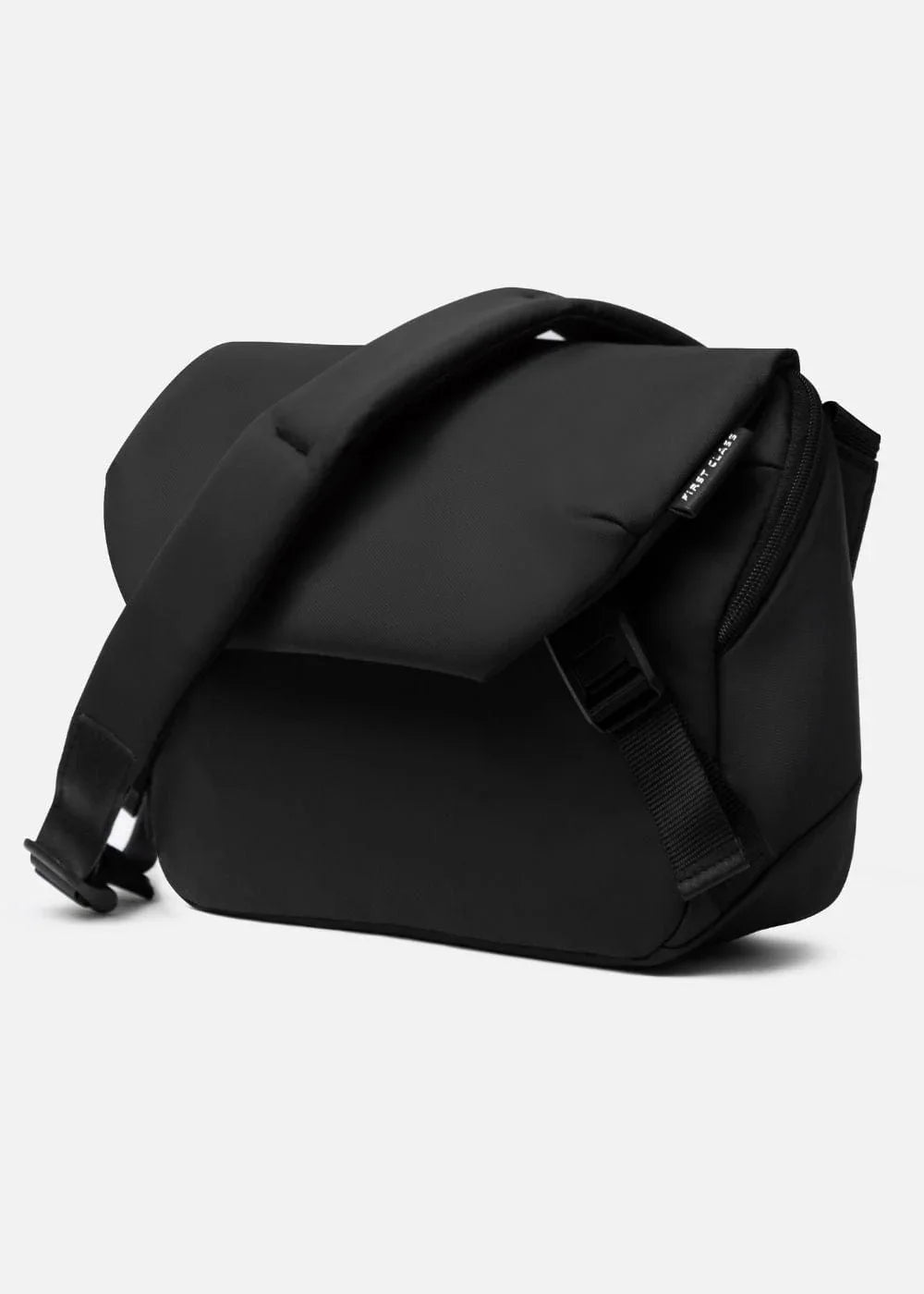 Túi Đeo Messenger Trượt Nước First Class 05 Đen - YaMe.vn