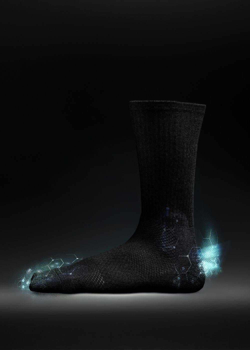 Vớ Cổ Trung Công Thái Học 90° Dệt Lưới Thoáng Khí C001 Đen - YaMe.vn