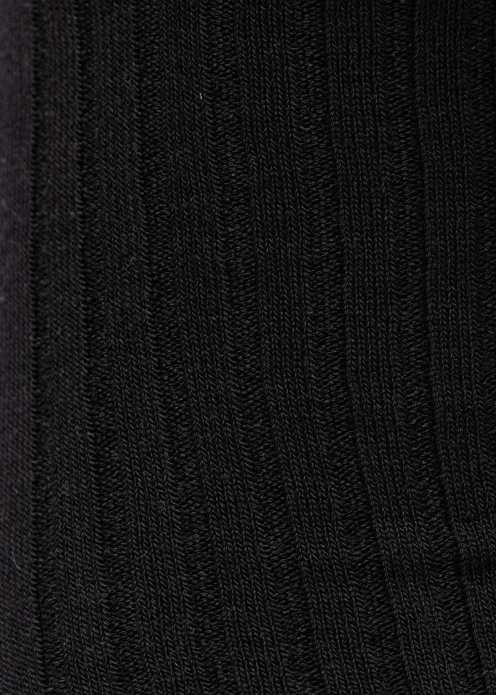 Vớ Cổ Trung Công Thái Học 90° Kháng Khuẩn Khử Mùi C002 Đen - YaMe.vn