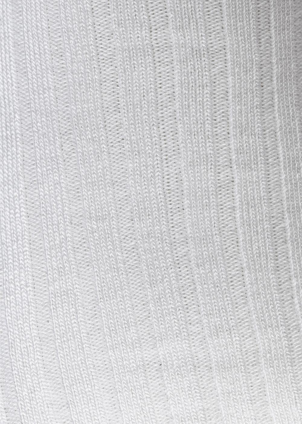 Vớ Cổ Trung Công Thái Học 90° Kháng Khuẩn Khử Mùi C002 Trắng - YaMe.vn