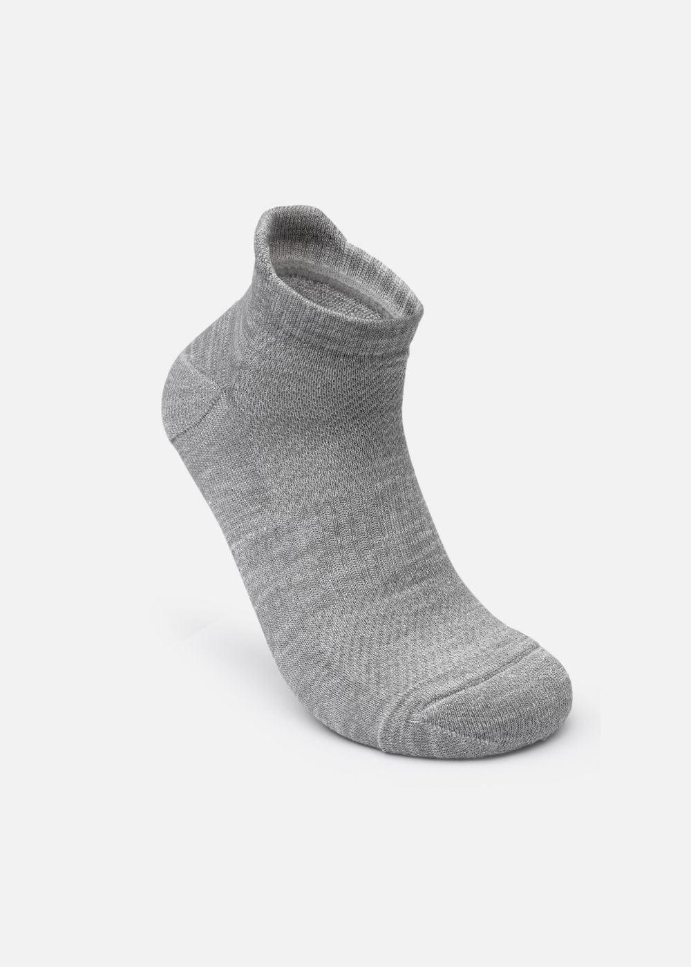 Vớ Cổ Ngắn Công Thái Học 90° Đệm Xù Giảm Chấn Kháng Khuẩn TAB003 Xám Nhạt - YaMe.vn