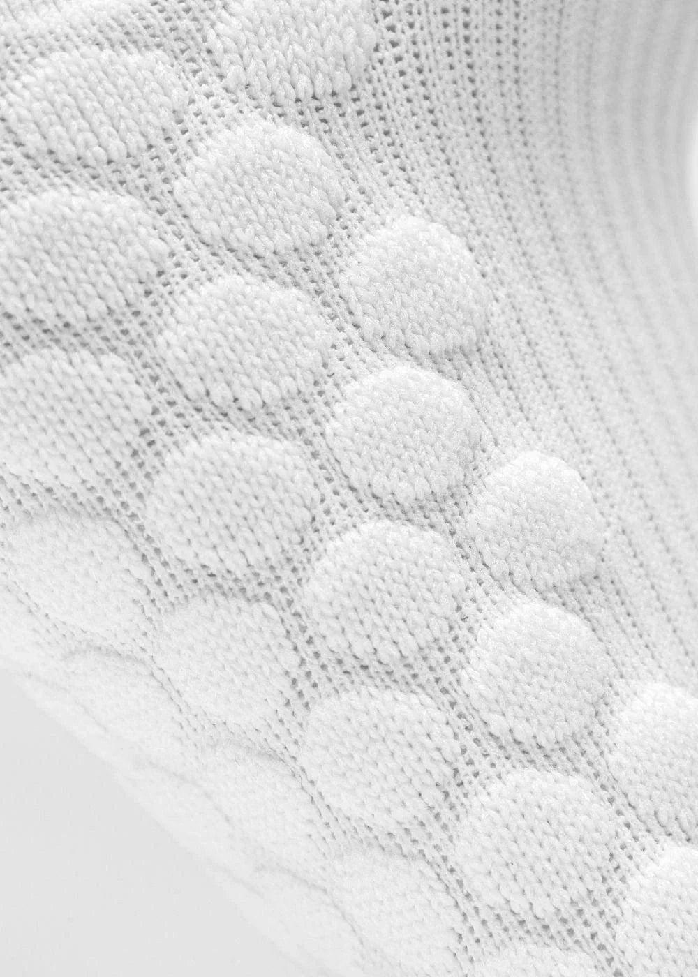 Vớ Cổ Ngắn Công Thái Học 90° Đệm Xù Giảm Chấn Kháng Khuẩn TAB004 Trắng - YaMe.vn