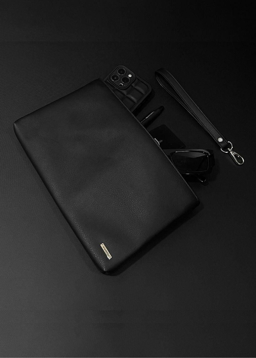 Ví Cầm Tay Da Simili Dây Đeo #Y2010 M1 Đen - YaMe.vn