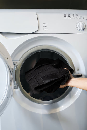 Review Quần Tek Black Jean: Thử thách giặt máy liên tục, có thực sự "bền màu không phai" như cam kết?