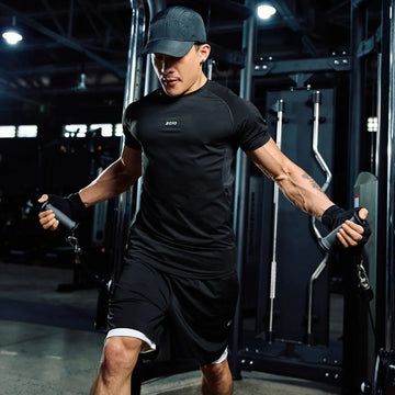 3 Tiêu Chí Vàng Khi Chọn Đồ Tập Online Vừa Vặn Như May Đo - YaMe.vn