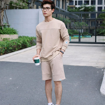 Checklist outfit mùa hè: áo cool touch & quần short