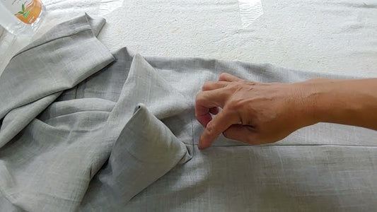 Hướng dẫn ủi quần tây "chuẩn ly" như ngoài tiệm.