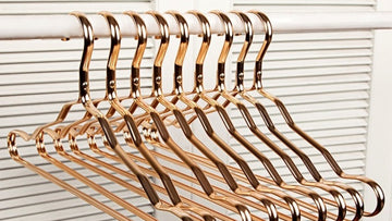 Nên dùng loại móc treo nào cho từng loại quần áo?