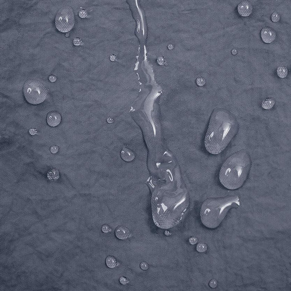 Vải chống thấm nước (Waterproof) và Trượt nước (Water-repellent) khác nhau ra sao?