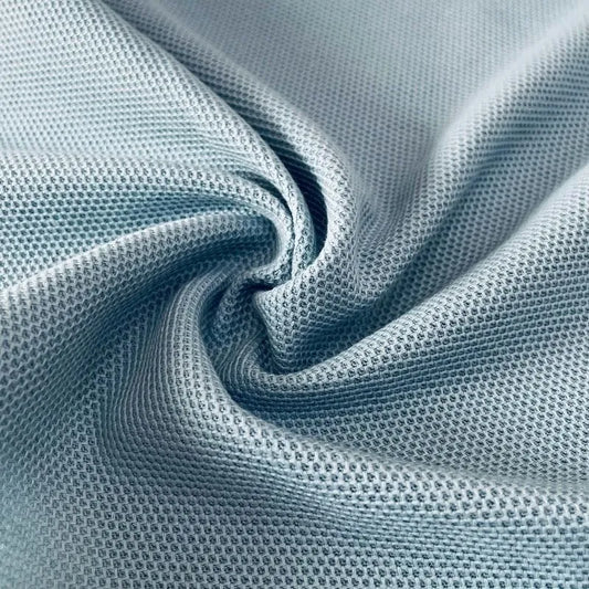 Vải Pique mắt nhỏ vs. Pique mắt to: Loại nào đứng form hơn?