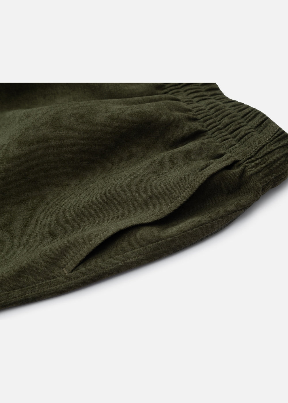 Quần Short Nam Corduroy Lưng Thun Seventy Seven 32 Xanh Rêu