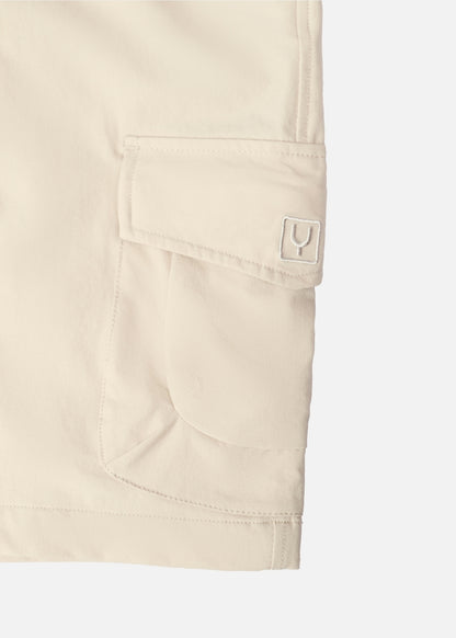 Quần Short Dù Co Giãn 7 Inch No Style M86 Be