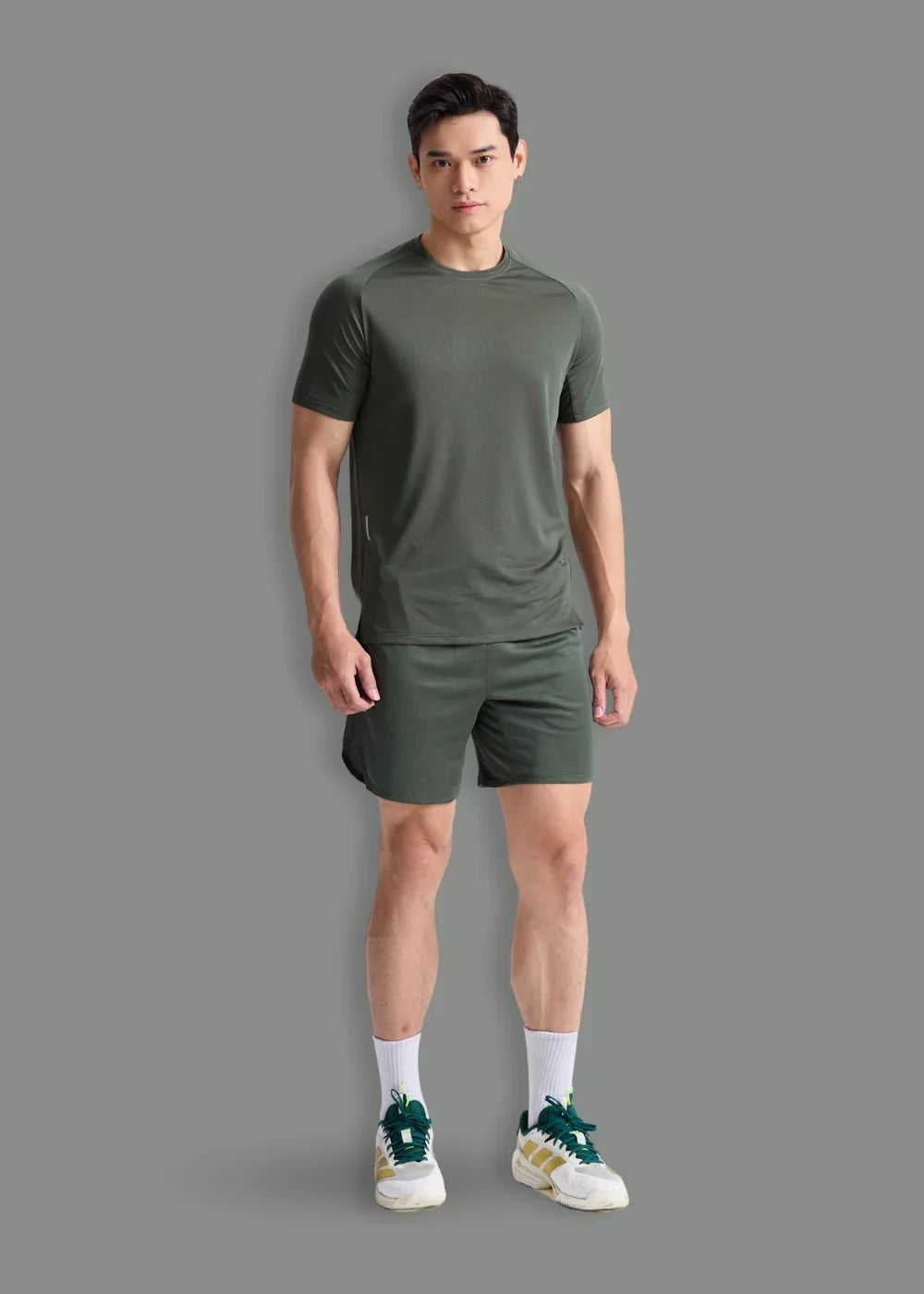 Quần Short Thể Thao 5 inch Siêu Nhẹ The Beginner 009 Xanh Lá Đậm - YaMe.vn