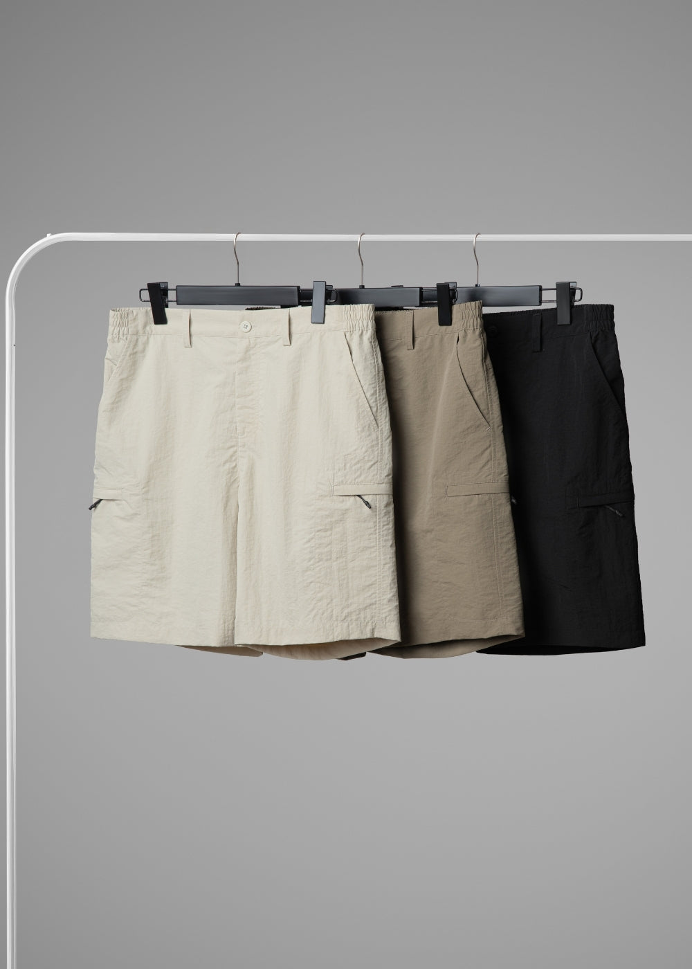 Quần Short Dù Siêu Nhẹ Trượt Nước The Weekend 045 Đen