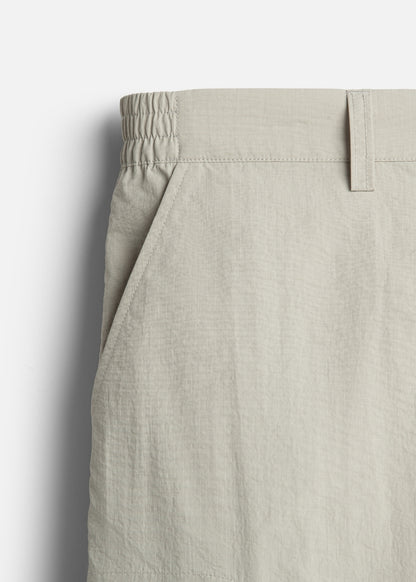 Quần Short Dù Siêu Nhẹ Trượt Nước The Weekend 045 Be