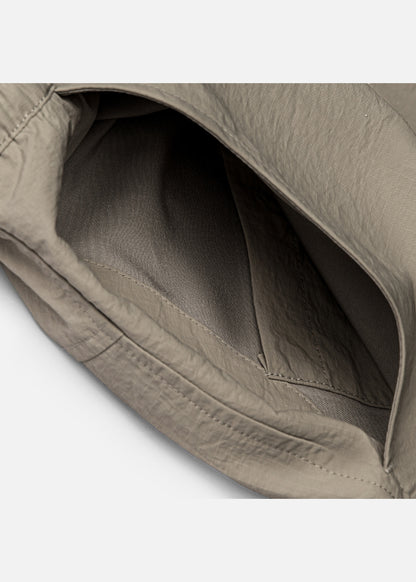 Quần Short Dù Siêu Nhẹ Trượt Nước The Weekend 045 Nâu