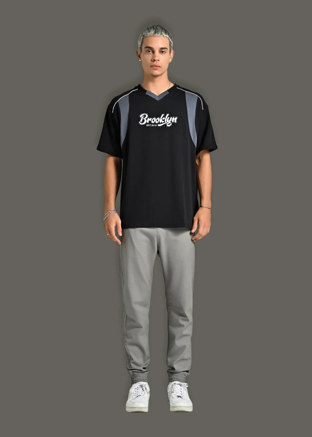 Áo Thun Tay Ngắn Mềm Mại Ít Nhăn No Style M211 Đen - YaMe.vn