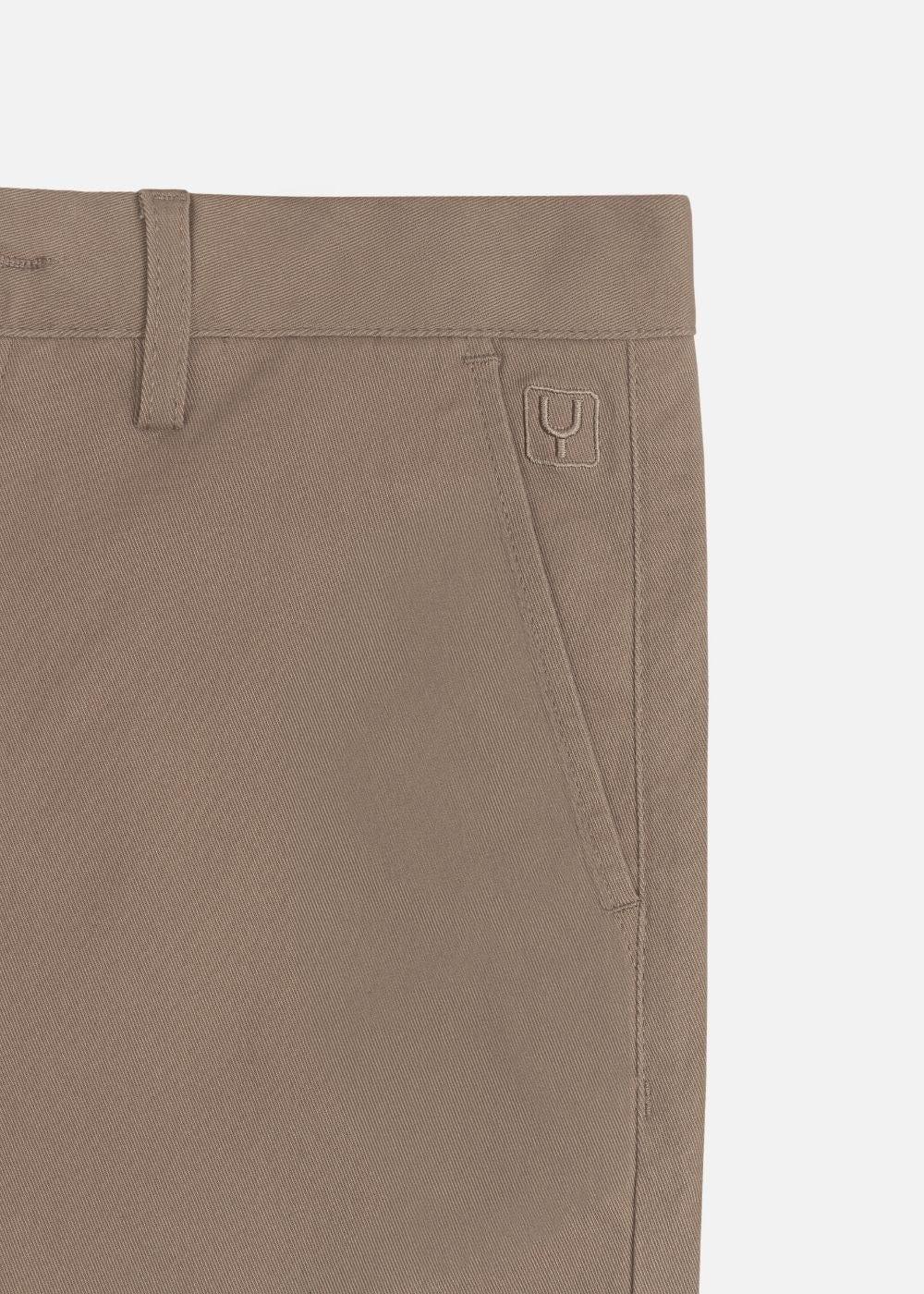 Quần Kaki Chinos Co Giãn Thoáng Mát The Minimalist 011 Nâu - YaMe.vn